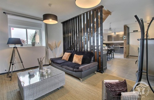 Henanbihen House | Des Hébiens - HENANBIHEN