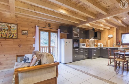 Saint-Leger House | DES PINTAVINS - SAINT LEGER