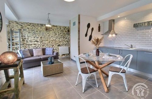 Henanbihen House | Des pommeraies - HENANBIHEN