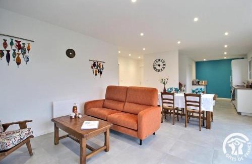 Plehedel House | Des voiles