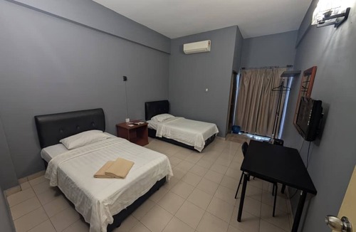 Kampung Tebat Kening Hotel | Desa Inn Hotel