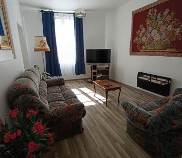Descartes House | Descartes