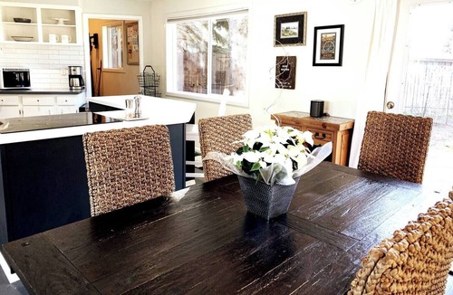 Tumalo House | Deschutes Dreams Riverfront hot-tub, firepit!