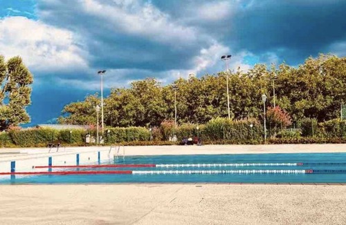 Tullins Apartment | Description