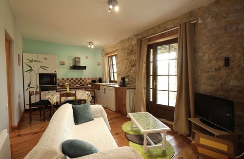 Ribouisse House | Description of the gîte des Papillons