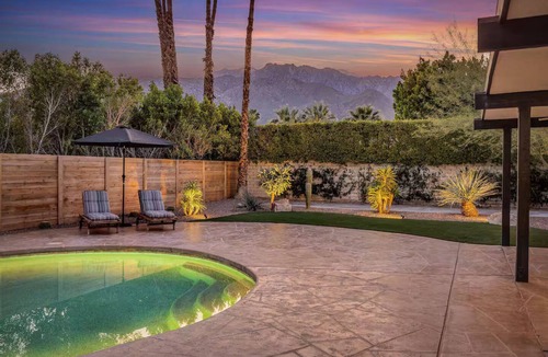 Racquet Club Estates House | Desert Escape- Pool, Spa & Mountain Views