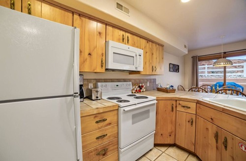 Moab South Valley Condo | Desert Golf Escape - Three Master Suites