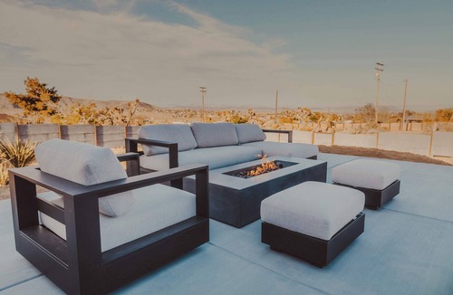 Joshua Tree House | Desert Haus - Pool, Spa, Firepit & Mountain Views