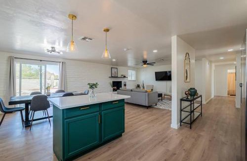 Drexel Heights Villa | Desert Haven - Mountain View’s