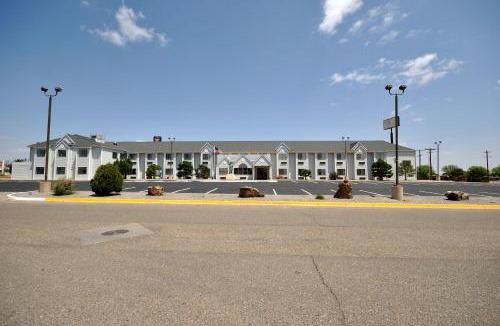 Tucumcari Hotel | Desert Inn Tucumcari