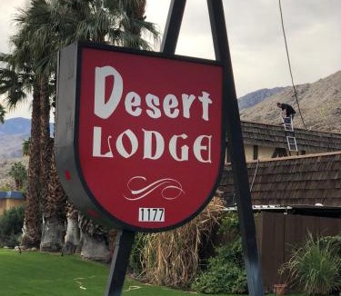 Tahquitz River Estates Hotel | Desert Lodge