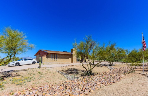 Tucson House | Desert Oasis! -Entire home