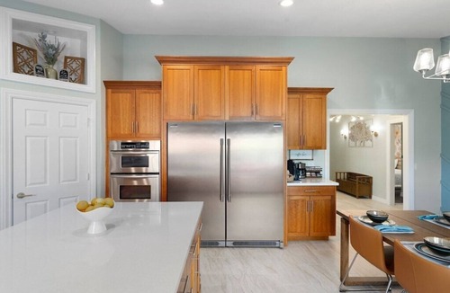 Sunset Ridge House | Desert Oasis! Heated Pool-BBQ-Star Wars Game Room-Fire Pit-Fully Stocked Home
