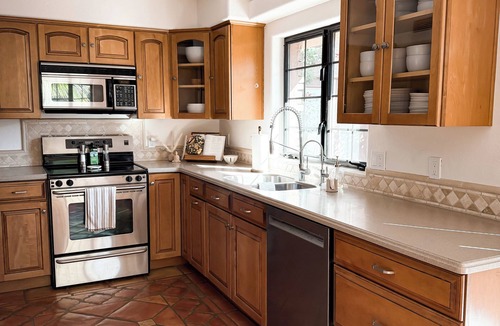 Pinnacle Peak House | Desert Oasis Retreat - Luxurious 2BR 2BR Spa Style Comfort Meets Quiet Luxury
