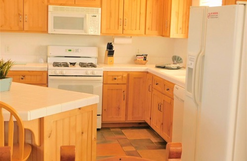 St. George Condo | Desert Ocean 1711 with Water Park, Family Friendly