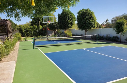 Knoell Scottsdale House | Desert Pickle-ball Paradise in Scottsdale