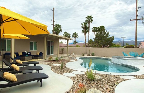 Cathedral City House | Desert Poolside Haven