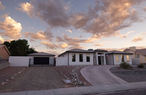 Page House | Desert Ranch House