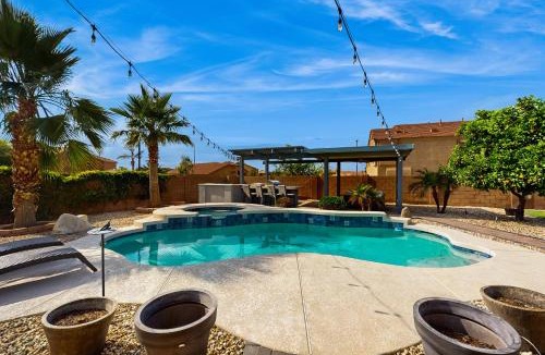 Coronado Ranch House | Desert Ridge Retreat