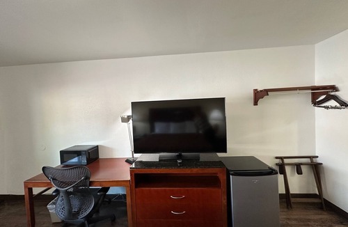 Northeast Heights Hotel | Desert Sands Inn & Suites
