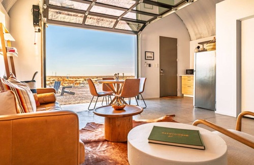 Marfa House | Desert Sky - Modern Oasis on 5 Acres + Marfa Lights Views