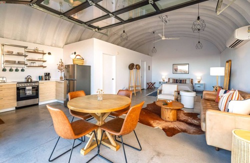 Marfa House | Desert Sky - Modern Oasis on 5 Acres + Marfa Lights Views