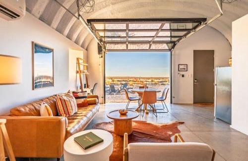 Marfa House | Desert Sky - Modern Oasis on 5 Acres in Marfa