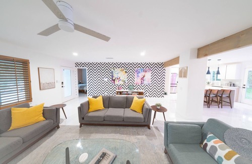 Uptown Design District House | Desert Vibes Awaits You!