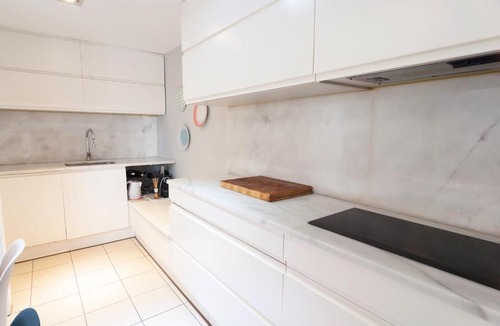 Barri Vell - Santa Creu Apartment | Design and luminous duplex in the old town