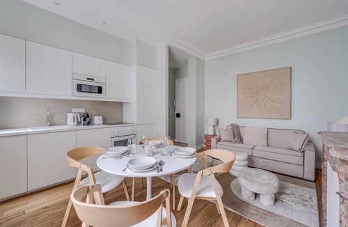 Batignolles Apartment | Design Apartment 1BR/4P - Monceau