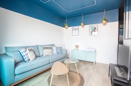 Romainville Apartment | Design apartment at the Porte de Paris of Paris.