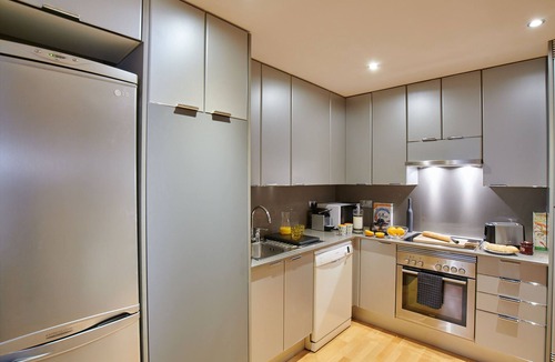 Provencals del Poblenou Apartment | DESIGN APARTMENT. FASHION DISTRICT !