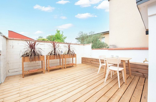 Patte d'Oie Apartment | Design apartment with private terrace