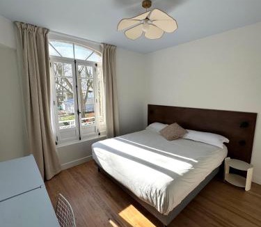 Guilhemery Apartment | Design & Confort T3 Vue Parc Lit 180