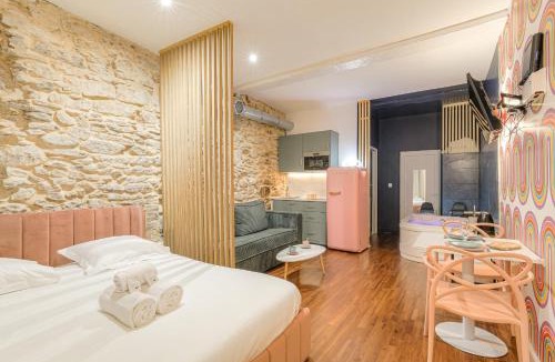 Griffon - Royale Apartment | Design et Pop avec balnéo