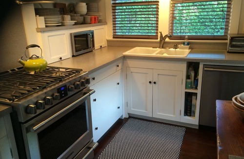 Noyack Cottage | Design House Beachfront Cottage