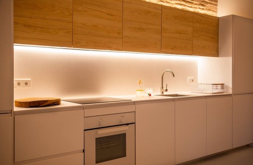 El Cabanyal House | Design house with swimming pool near the beach