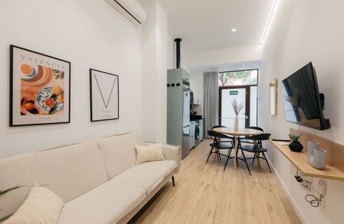 Patraix Apartment | Design loft in Valencia