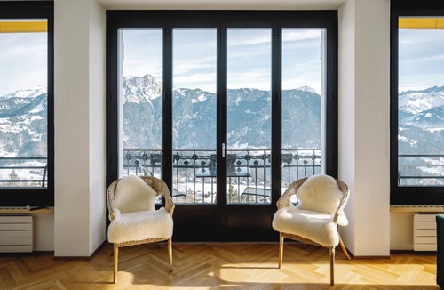 Leysin Apartment | Design mountain retreat with panoramic views