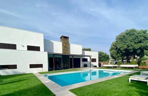 Guadarrama Ski Chalet | Design villa in the mountains of Madrid