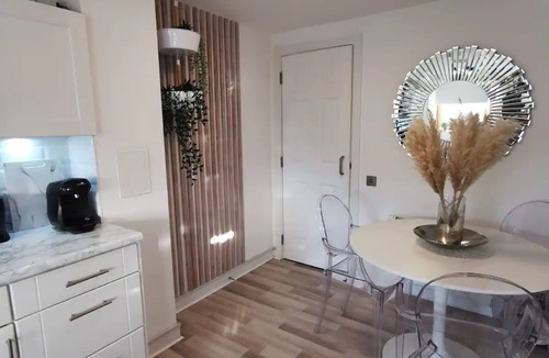 Peterborough House | Designed and decorated in an elegant manner