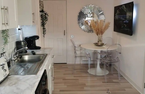 Peterborough House | Designed and decorated in an elegant manner