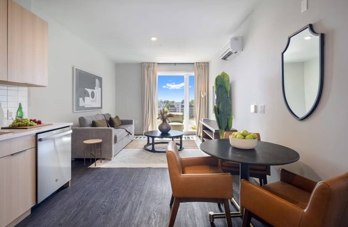 White Plains Apartment | Designer 1BR | Gym, Parking