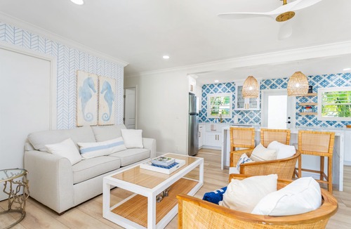 Ocean Ridge House | Designer 2BR 5 Homes to Beach Coastal Luxe