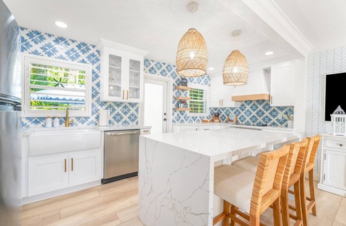 Ocean Ridge House | Designer 2BR 5 Homes to Beach Coastal Luxe