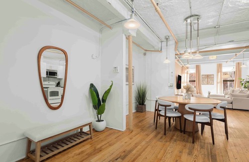 Brooklyn Heights Apartment | Designer 3 BDR Unit in Dumbo NYC