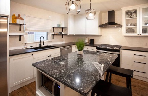 Tulsa House | Designer 3BR Midtown Retreat | Game Room | Steps to Gathering Place & Philbrook