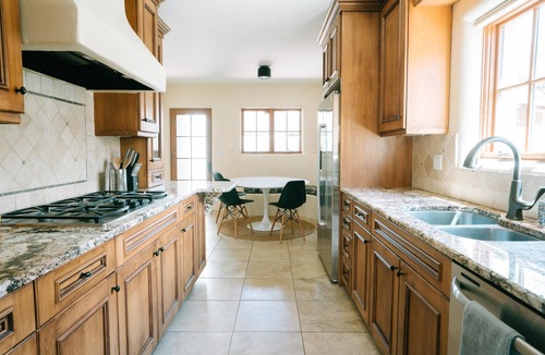 Northeast Santa Fe House | Designer 4BD/3BA AC + Spa in Historic Downtown