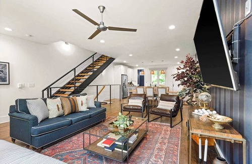 Eighth Avenue House | Designer 4BR | All Ensuite | 2mi to Broadway