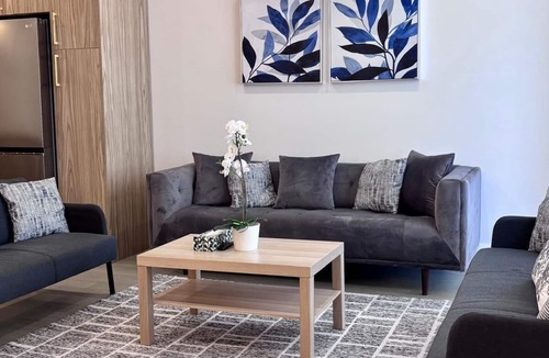 Markham House | Designer 5BR Luxury Residence w/Private Elevator